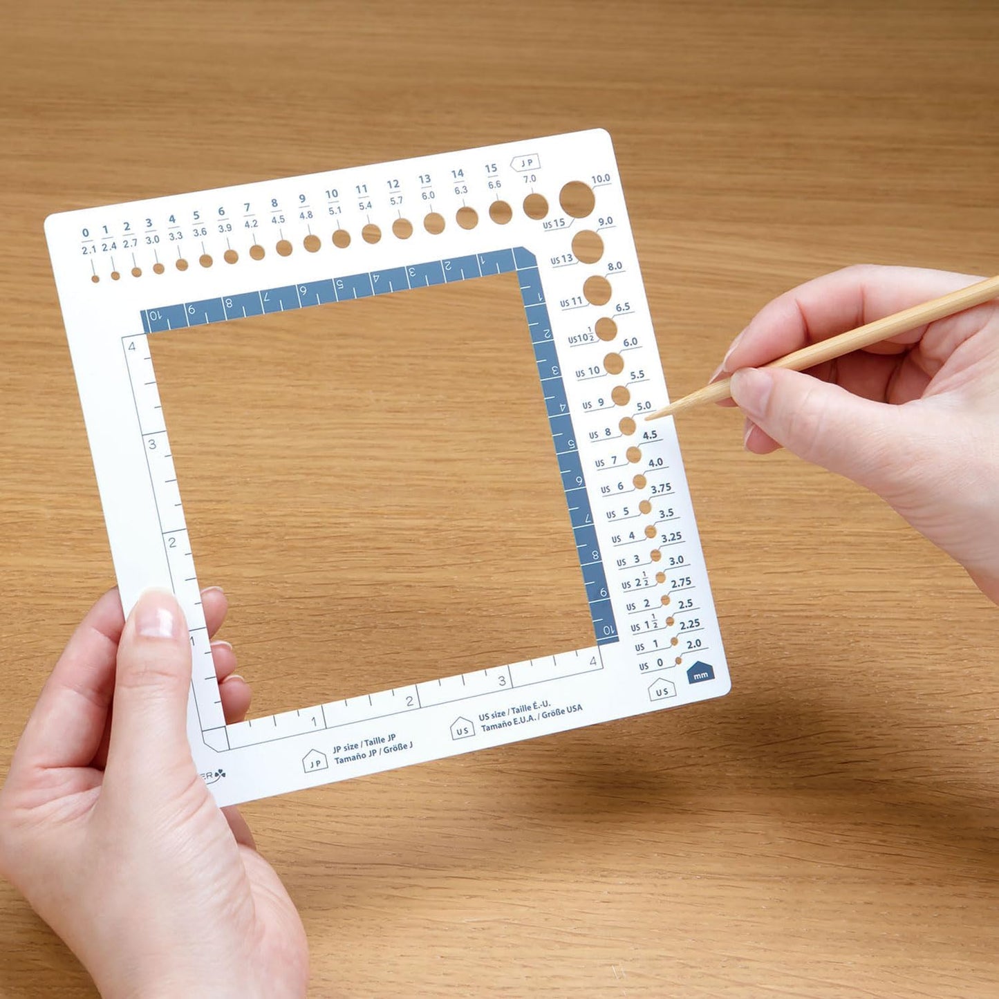 Swatch Ruler & Needle Gauge, White